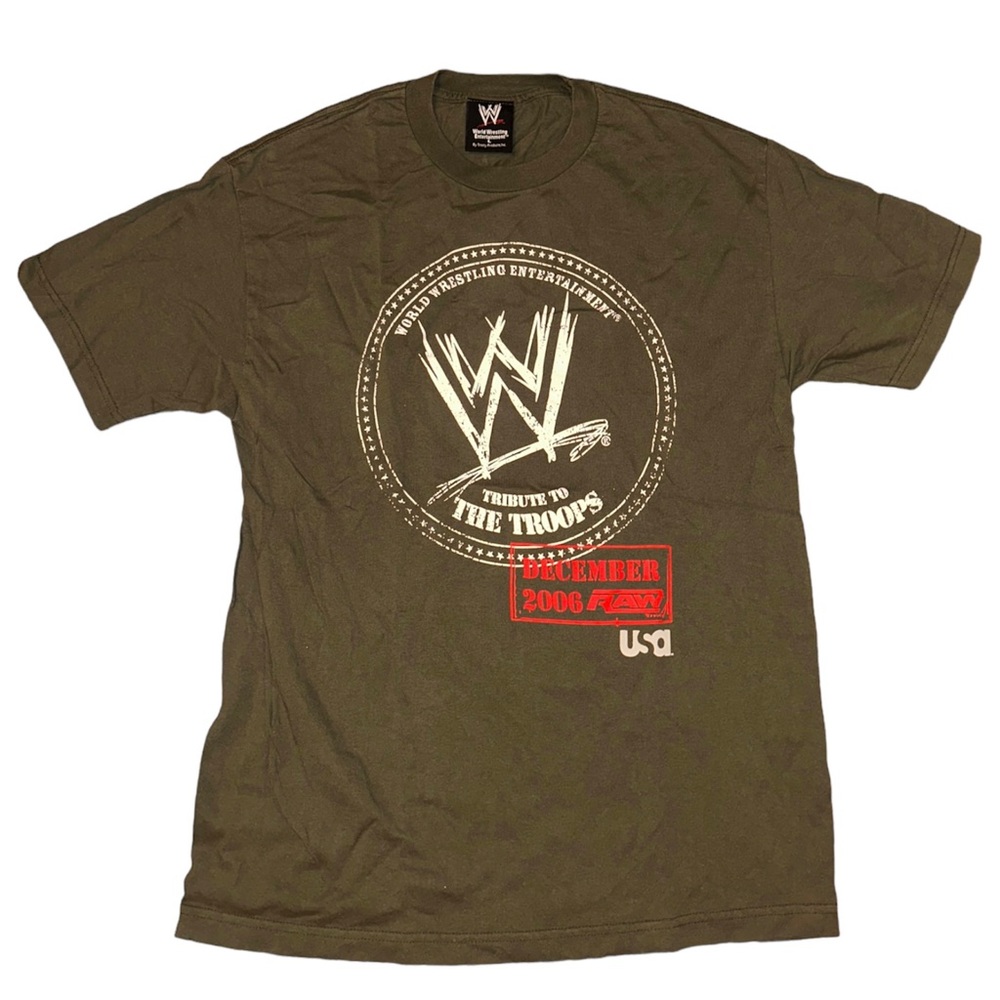 Vintage WWE Wrestling 2006 RAW Tribute To The Troops Green Shirt Size Mens Large